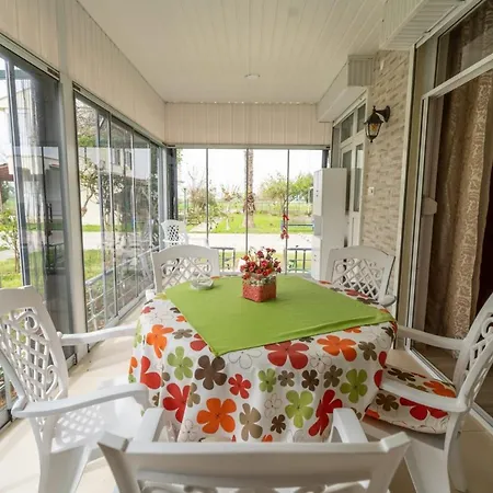 Serene House In With Shared Pool Garden Daire Antalya
