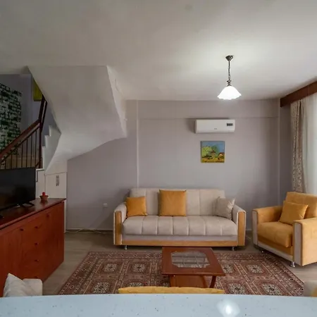 Serene House In With Shared Pool Garden Antalya